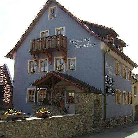 Schuler-Petschler Apartment Obereisenheim Екстериор снимка