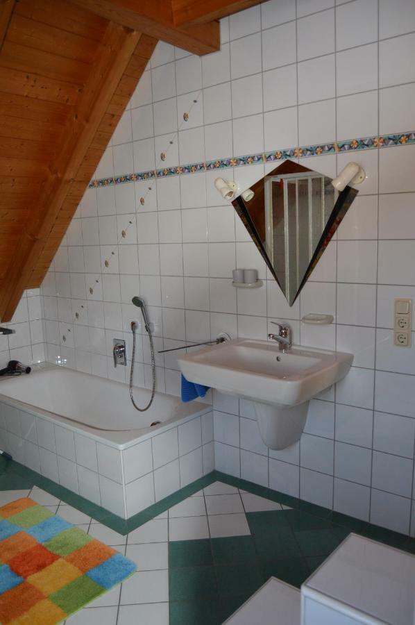 Schuler-Petschler Apartment Obereisenheim Екстериор снимка